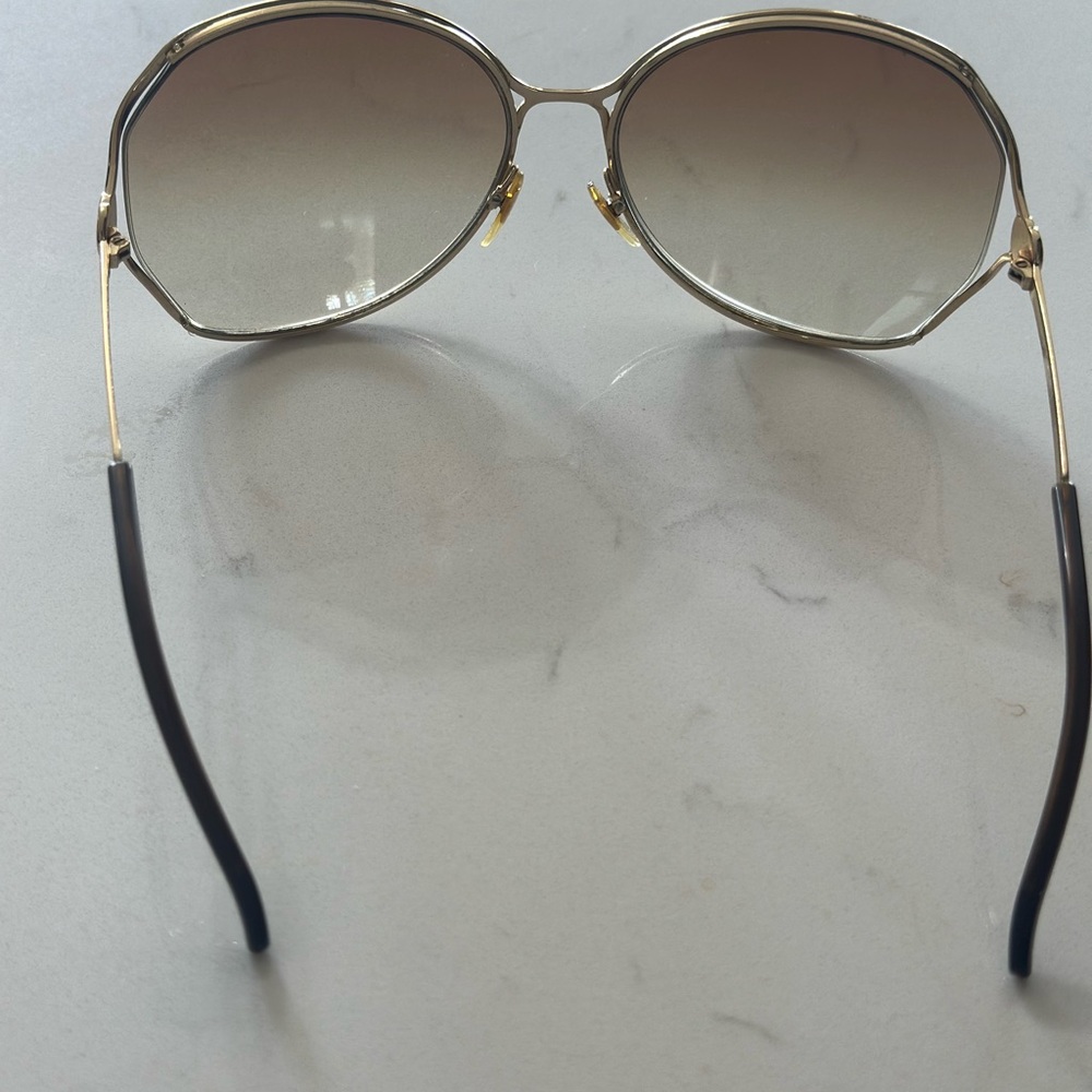 Gucci Sunglasses- LIKE NEW!! Gold & Black Metal Italy 63 mm